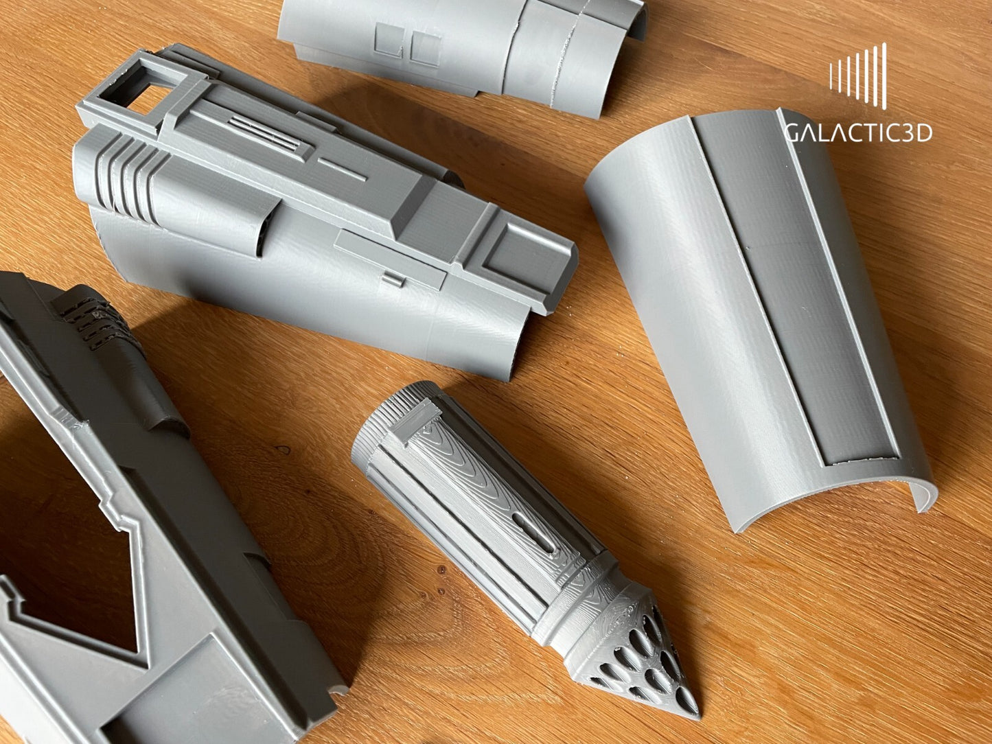 din djarin mandalorian gauntles, forearm armour