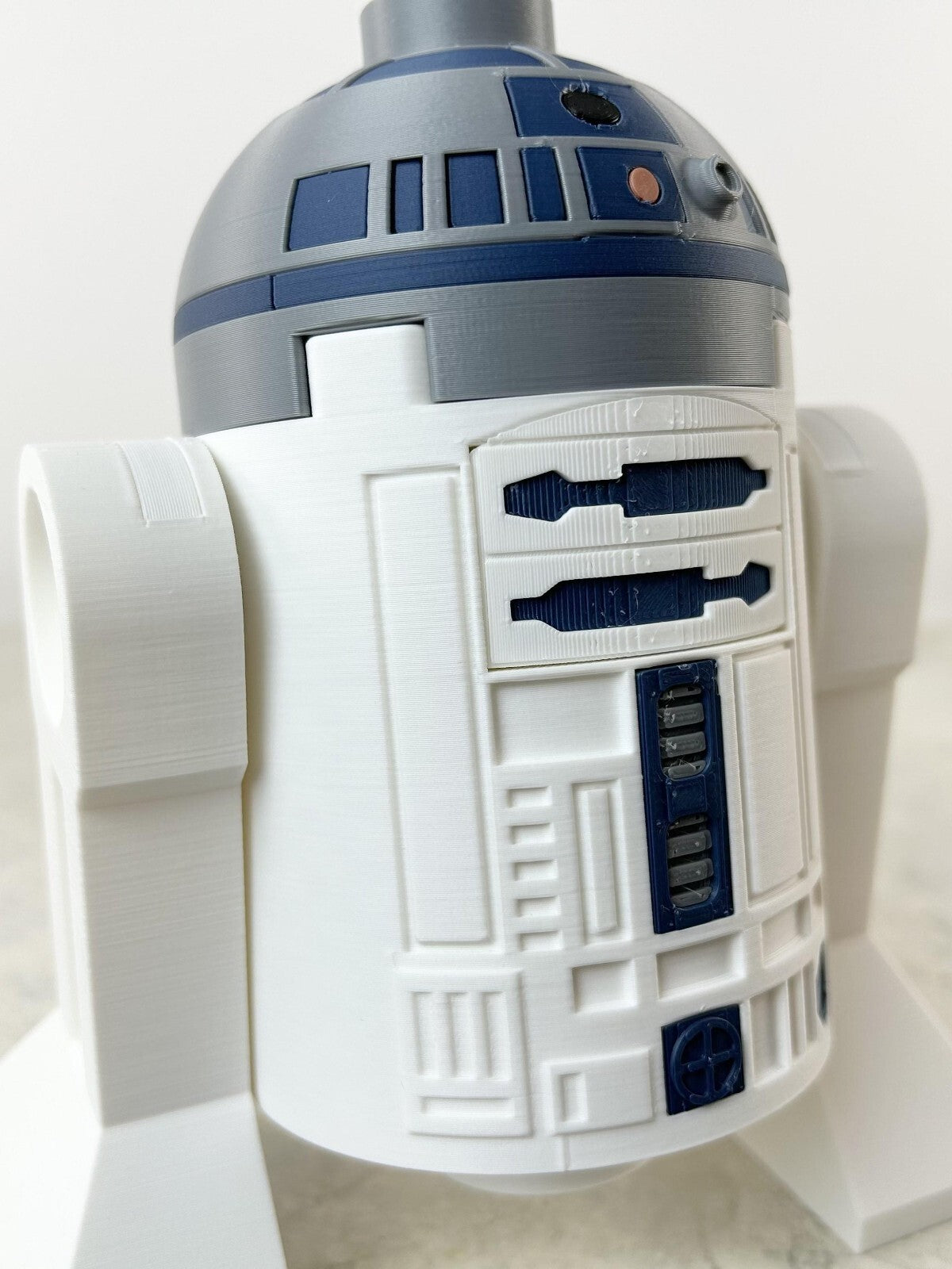 3D Printed. 9" Scaled Brick inspired Deluxe R2D2 Figure