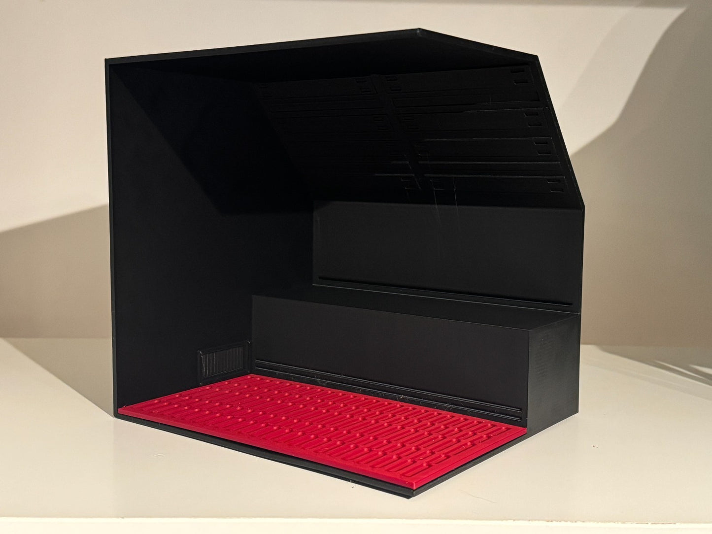 3D Printed Star Wars Leias cell Diorama for wider detention block