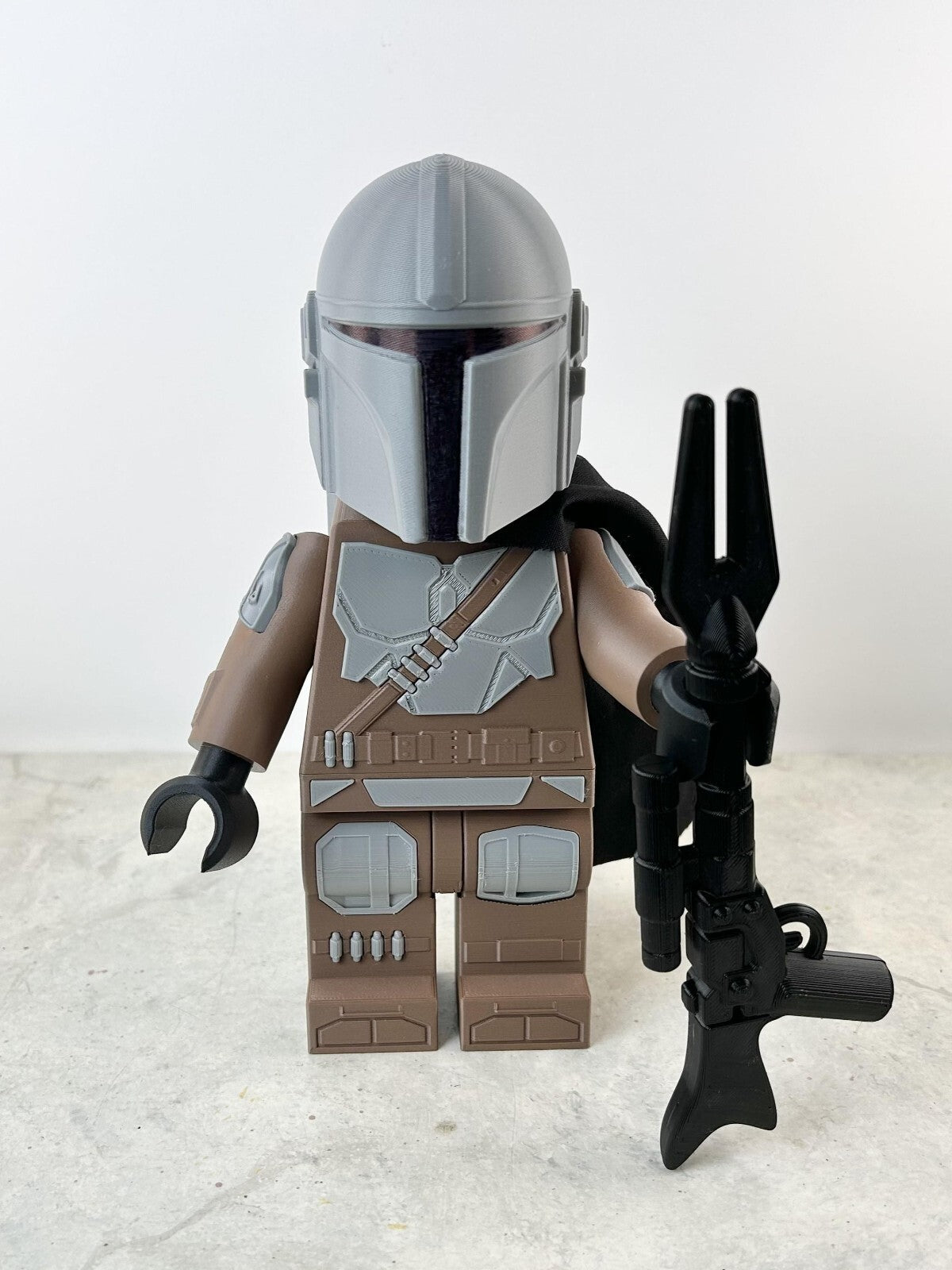 3D Printed. 9" Brick inspired Deluxe Din Darjin, Mandolorian Figure With Cape