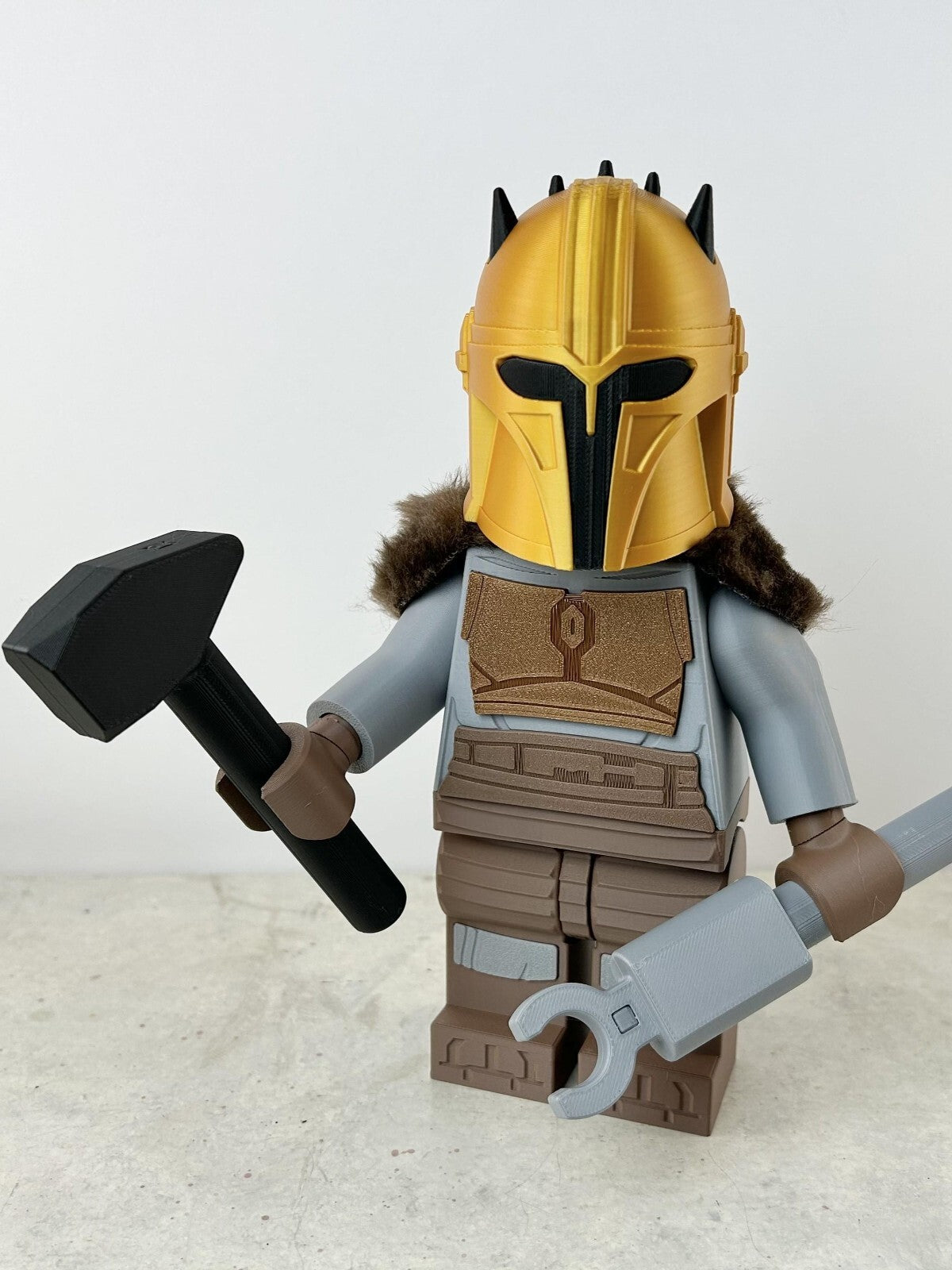 3D Printed. 9" Brick inspired Deluxe The Armourer with fur and tools