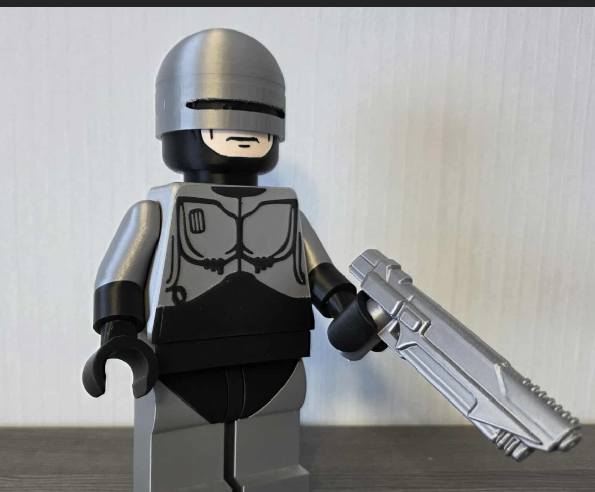 3D Printed. 9" Brick inspired Robocop