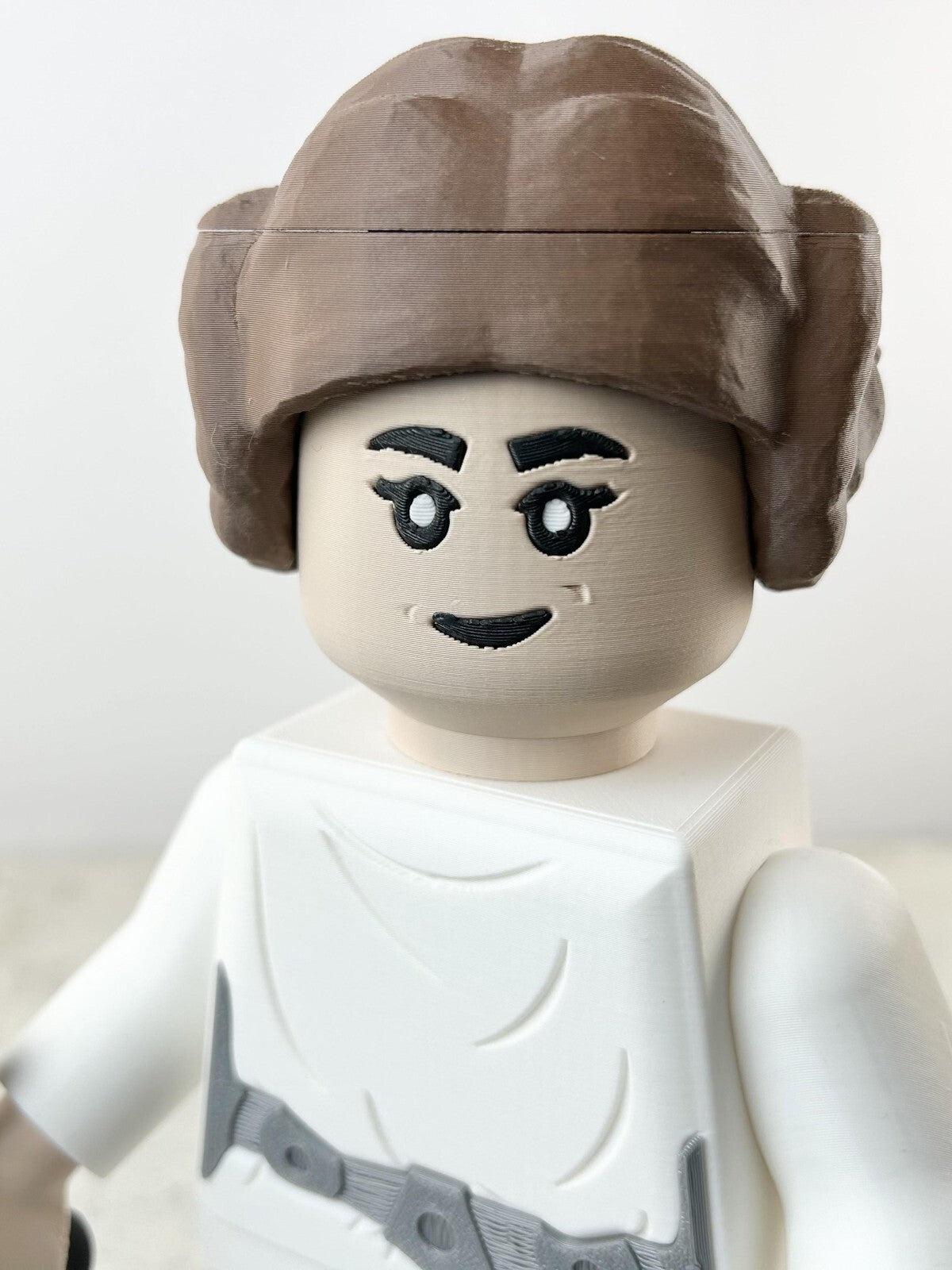 3D Printed. 9" Brick inspired Deluxe Princess Leia Figure