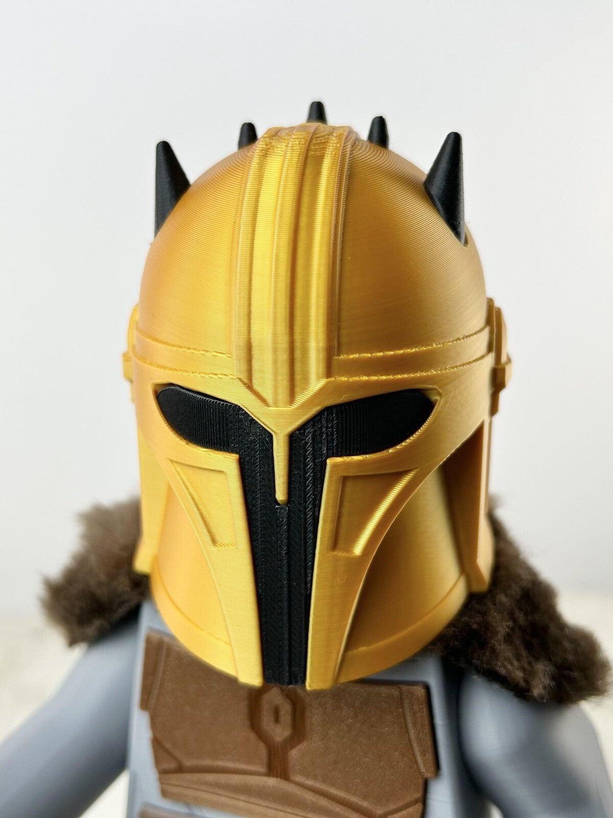 3D Printed. 9" Brick inspired Deluxe The Armourer with fur and tools