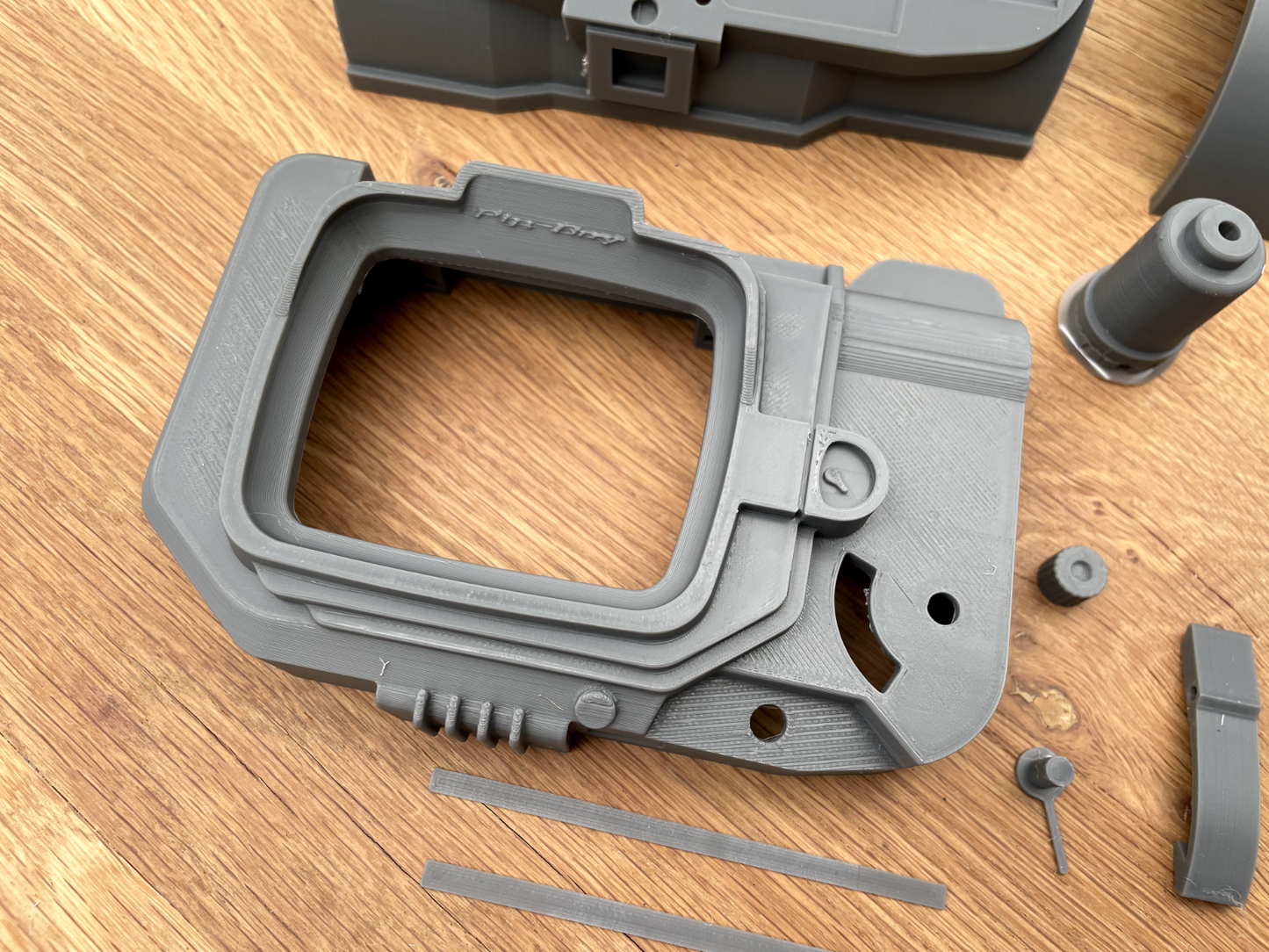3D printed gauntlet with screen. RAW Print