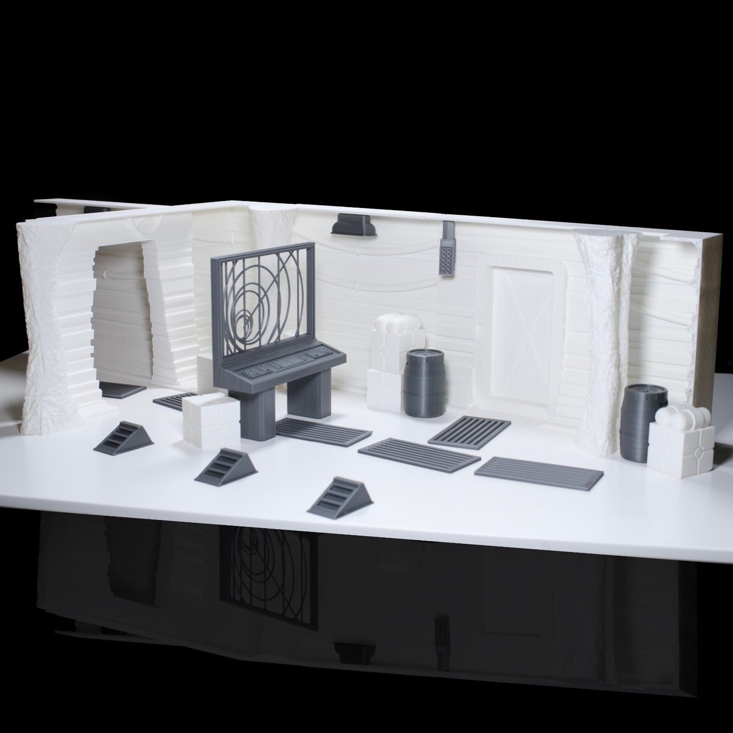 Star Wars  3D printed Hoth Echo base diorama for 6" black Series figures