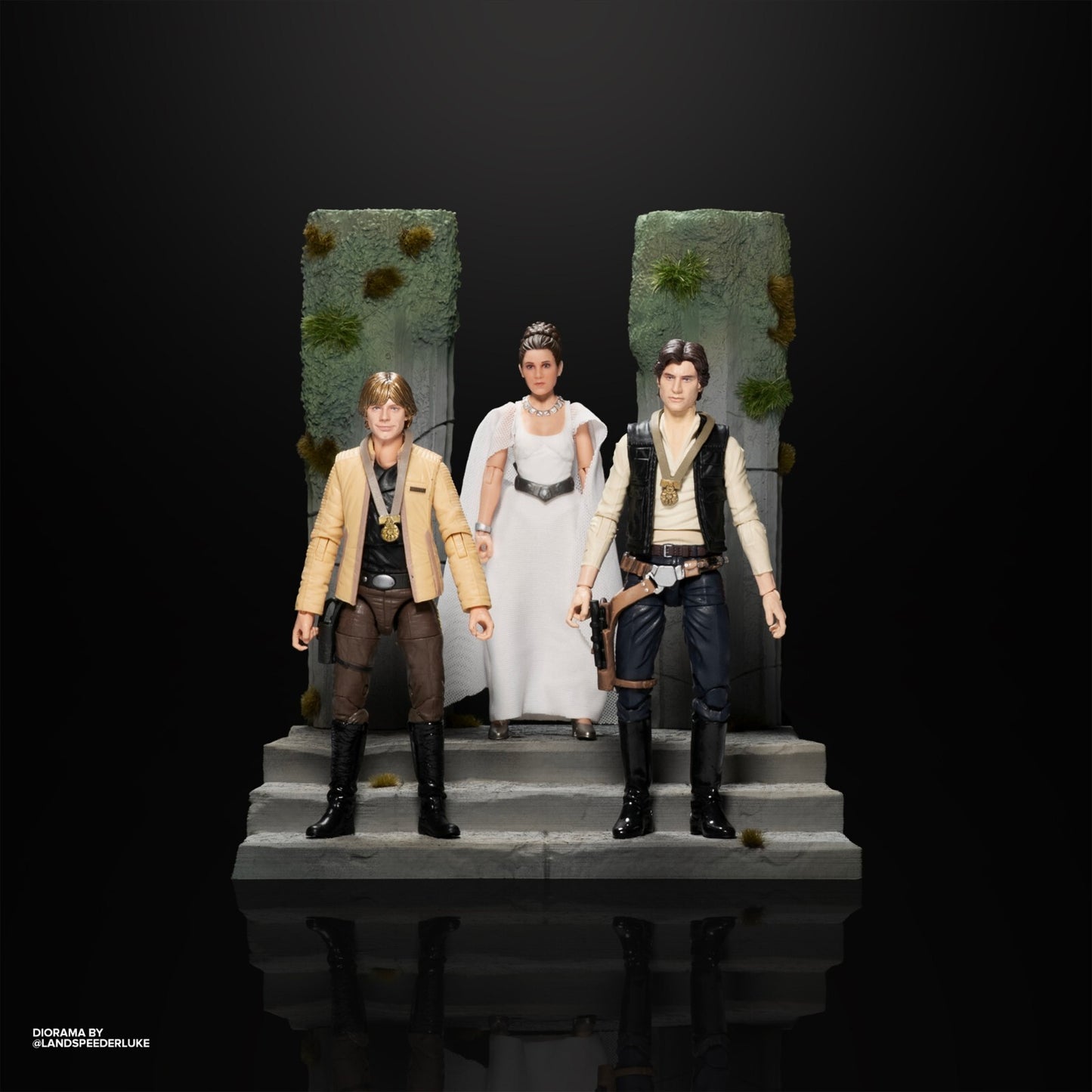 3D Printed Yavin ceremony for 3.75" & 6" Star Wars figures