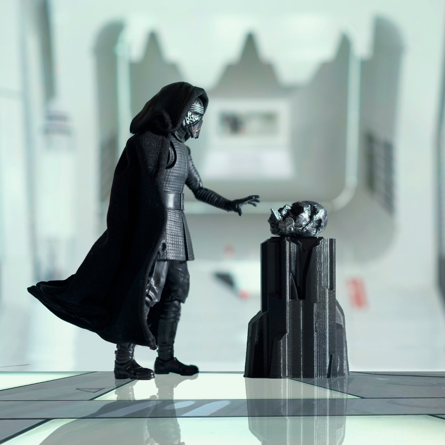 3D printed Vader helmet stand for Star Wars black series figures