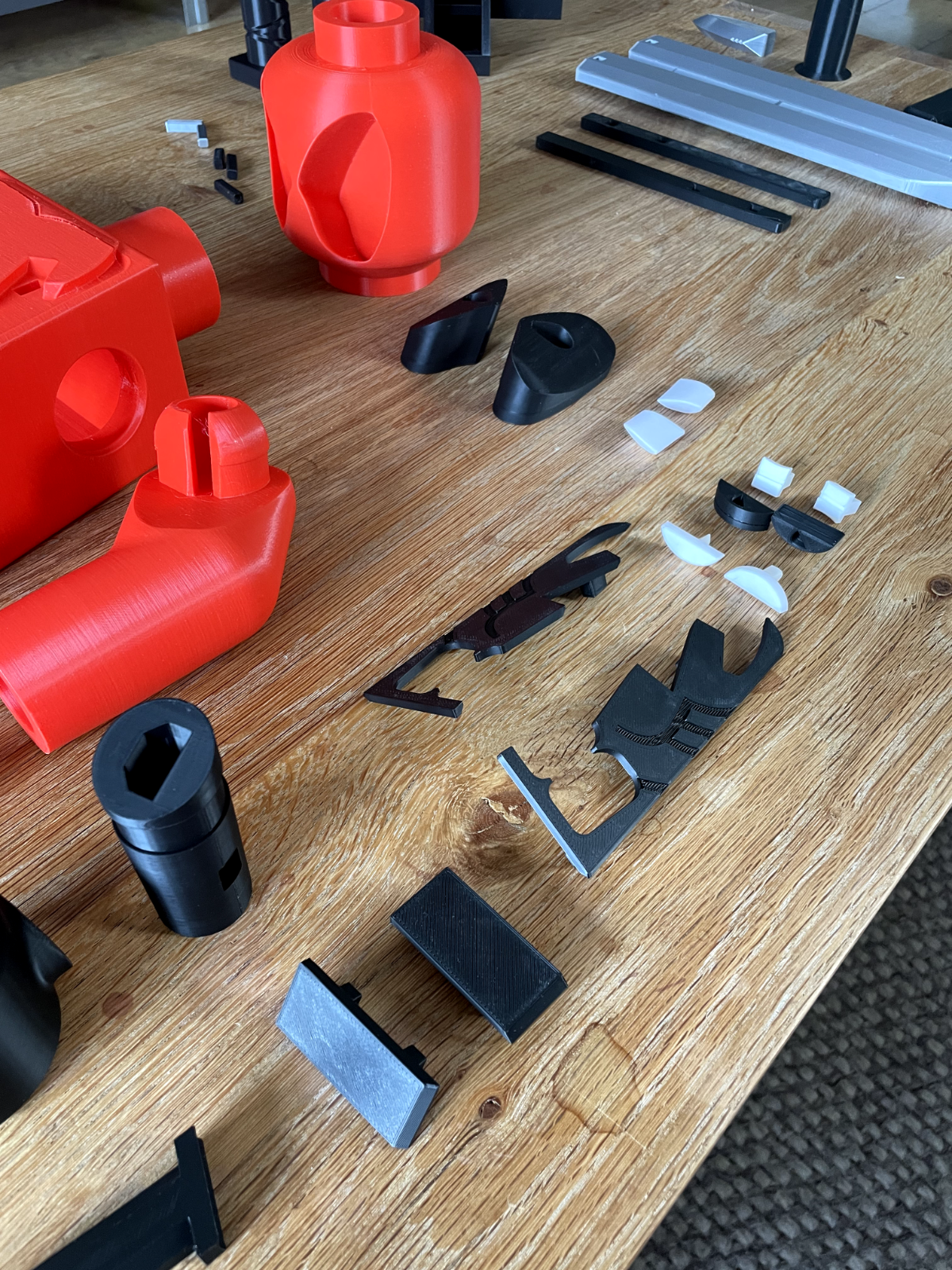 3D Printed. 18" Brick inspired Deluxe Deadpool Figure